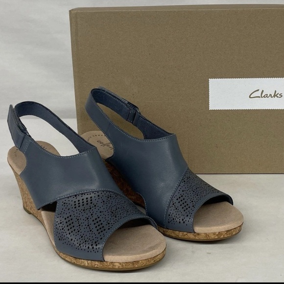 Clarks Shoes - Clarks Women’s Lafley Joy Blue Grey Leather Wedge Strap Sandals Size 7.5W NEW
